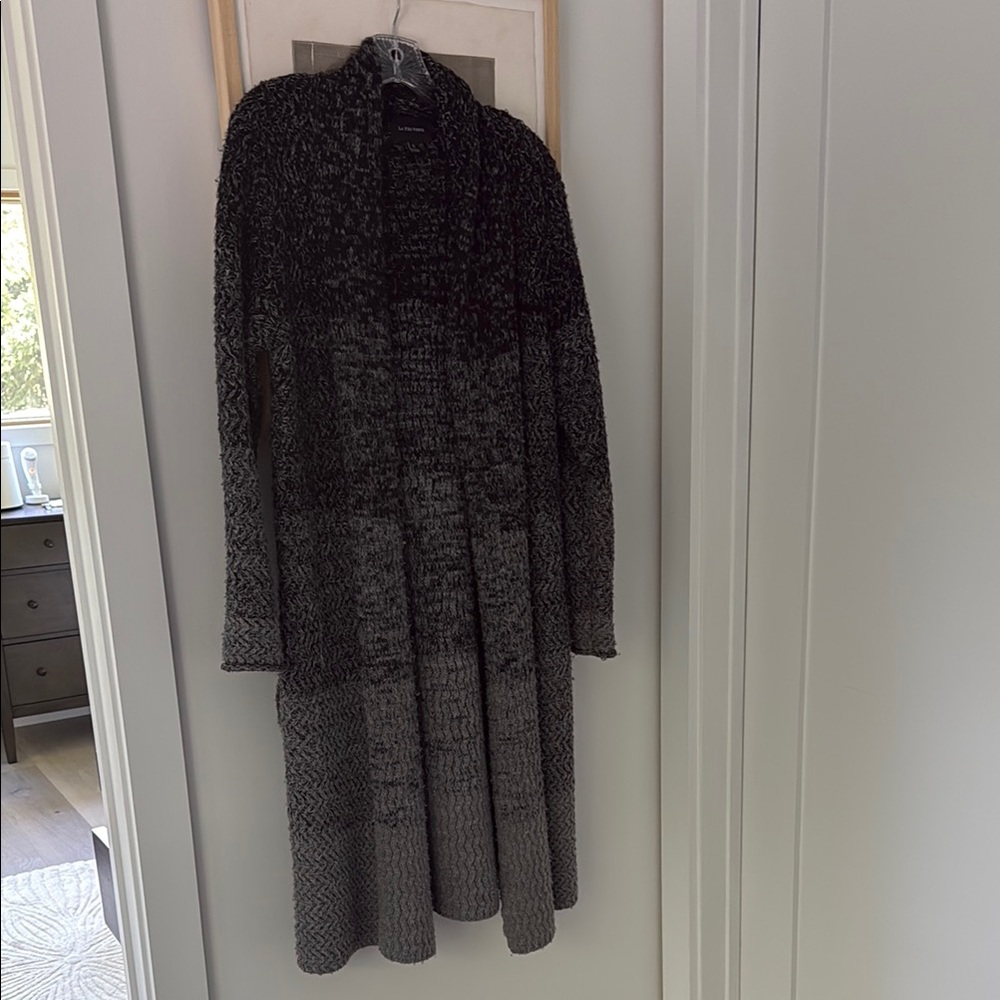 La Fee Verte Black and Gray Long Sleeve Long Sweater Jacket